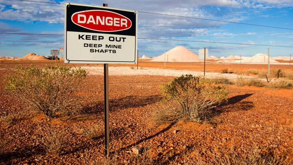 Abandoned opal mining pits in Coober Pedy (Credit: Getty Images)